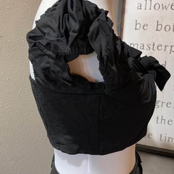 By Together black Crop Top - Picture 3 of 5